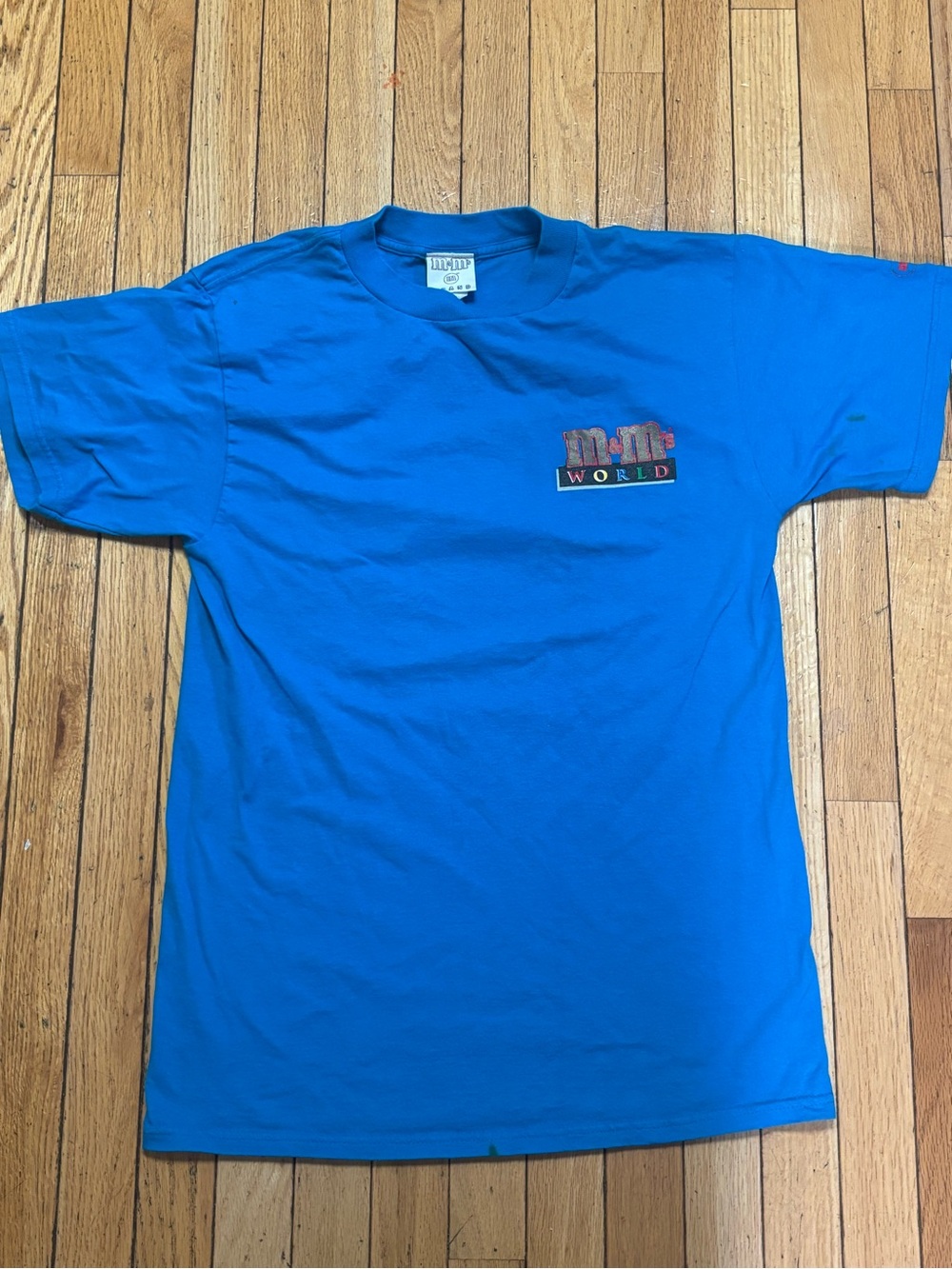 Vintage M&M World Blue Short Sleeve Logo Graphic Tee Small